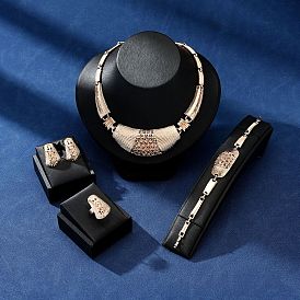 Ожерелья с подвесками из сплава, серьги-гвоздики, браслеты и комплекты колец