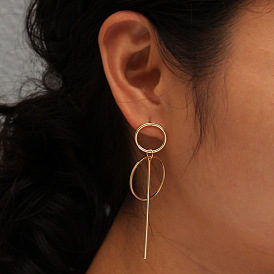 European and American Fashion Circle Earrings - Sexy Geometric Lines Ear Jewelry for Women.