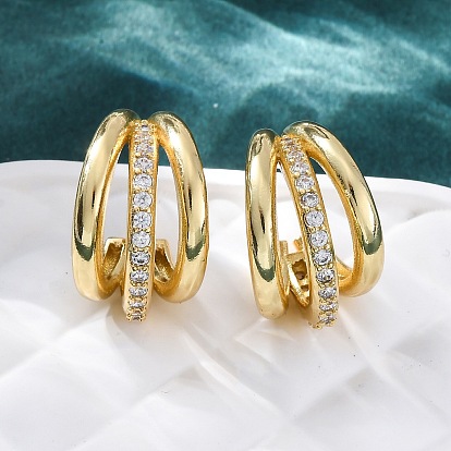 Серьги-гвоздики из латуни в форме тройной буквы С с микропаве из прозрачных кубических цирконий, без свинца и без кадмия, долговечный, стойки покрытие