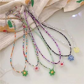 Colorful Retro Style Crystal Glass Beaded Necklace - Cute and Versatile Candy Colored Statement Jewelry