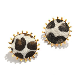 Retro Leopard Print Round Earrings, Trendy Felt Velvet Ear Studs with Creative Spots