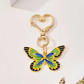 Green Butterfly Heart Keychain - Unique and Elegant Metal Pendant for Bags and Cars.