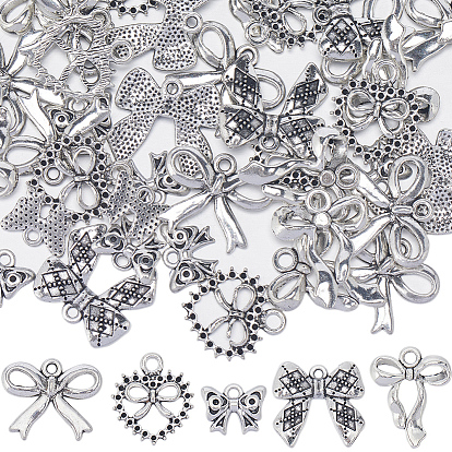 50 pcs 5 pendentifs en alliage de style tibétain, charmes bowknot