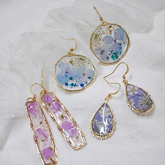 Серьги-подвески из сплава эпоксидной смолы с засушенными цветами, золотые