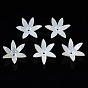 Des perles en plastique, fleur