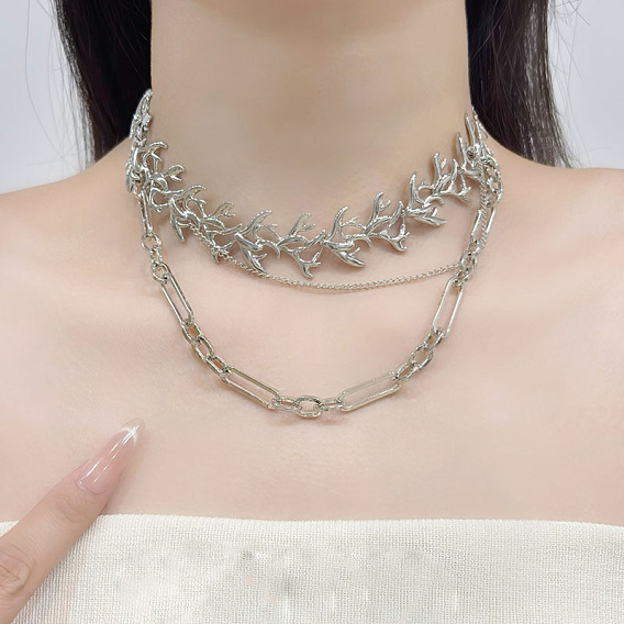 Collares de doble capa con cadena de eslabones de aleación para mujer