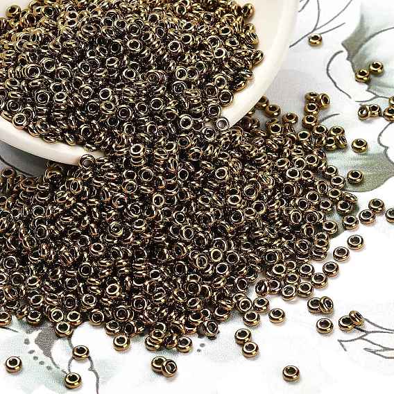 Полукруглые бусины toho, японский бисер