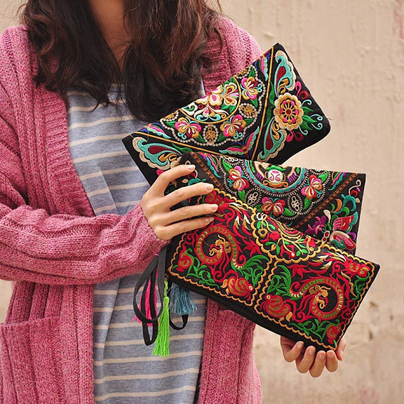 Embroidered Cloth Handbags, Clutch Bag with Zipper, Rectangle with Flower Pattern