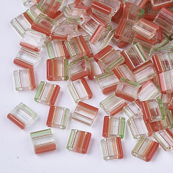 Светло-зеленый 2-дырочные стекло бисер, полосатый бисер, прозрачные цвета, два тона, квадратный, светло-зеленый, 5x4.5~5.5x2~2.5 мм, отверстие : 0.5~0.8 мм