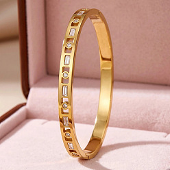 Oro 304 Brazaletes rígidos rectangulares huecos con bisagra, pavé de circonitas cúbicas transparentes y acero inoxidable para mujer, dorado, diámetro interior: 2.36 pulgada (6 cm)