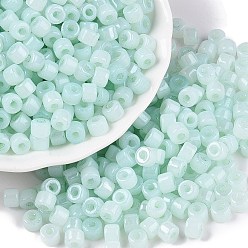 Светло-голубой Бисер из стекла , Цейлон, круглое отверстие, цилиндр, светло-голубой, 4x5.5 мм, отверстие : 1.8 мм, Около 2500 шт / фунт