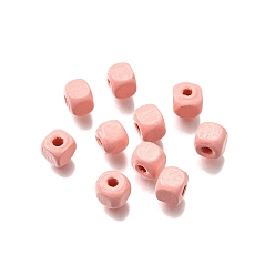 Розовый Спрей окрашены деревянные бусины, квадратный, туманная роза, 6x6x6 мм, отверстие : 1.6~2 мм