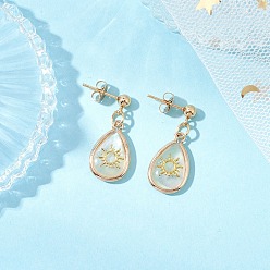 Солнце Серьги-гвоздики в форме капли из натуральной латуни с ракушкой пауа, золотые, солнце, 27x11.5 мм