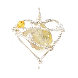 Amarillo Colgantes envueltos en alambre de cobre de cuarzo natural galvanizado, Colgantes en forma de corazón con cuentas de cristal austriaco de imitación, el color plateado de plata, amarillo, 33x26x14 mm, agujero: 3.5 mm