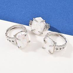 Платина Квадратные кольца с натуральным жемчугом, латунные регулируемые кольца для женщин, долговечный, платина, внутренний диаметр: 18~19 мм