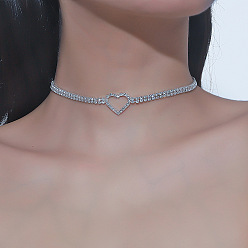 Платина Ожерелья-чокеры из сплава в форме сердца с кристаллами и стразами для женщин, платина, 11.81 дюйм (30 см)