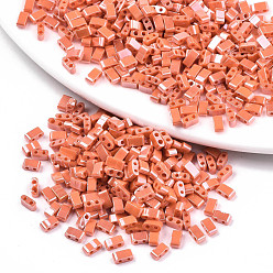 Коралловый Стеклянный бисер с отверстиями fgb 2, непрозрачных цветов lustered, прямоугольные, коралл, 4.5~5.5x2x2~2.5 мм, отверстие : 0.5~0.8 мм, около 2000 шт / упаковка
