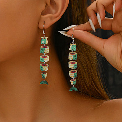 Средний Аквамарин Акриловые серьги-подвески в виде рыбок, платина, средний аквамарин, 90x16 мм