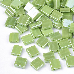 Светло-зеленый 2 бисер матовый стеклянный непрозрачный, lustered, квадратный, светло-зеленый, 5x4.5~5.5x2~2.5 мм, отверстие : 0.5~0.8 мм