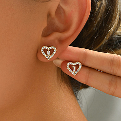 Золотой Блестящие латунные прозрачные кубические циркониевые полые серьги-гвоздики в форме сердца для модных повседневных вечеринок, золотые, 11x12 мм