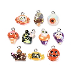 (52) Непрозрачная лаванда Подвески из непрозрачной смолы с гальваническим покрытием на Хэллоуин, разнообразные, с железной платиной петлей, разноцветные, 13~19x11~18x6~8 мм, отверстие : 2 мм