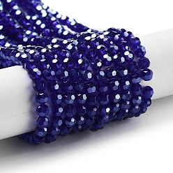 Средно-синий Гальванизируйте прозрачное стекло бисер нитей, граненый (32 граней), круглые, гальваническое покрытие, светло-синий, 4 мм, отверстие : 0.7 мм, около 87~93 шт / нитка, 32~33 см