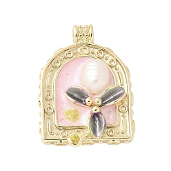 Pink Латунь эмаль подвески, с натуральным пресноводным жемчугом и застежкой из латуни с микропаве из кубических цирконий, арка с цветочным шармом, розовые, 28.5x20.5x6.5 мм, отверстие : 2.5 мм