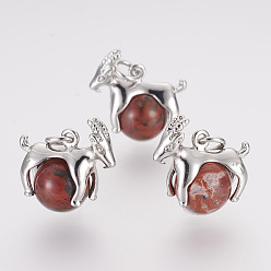 Овен Синтетические из красного дерева обсидиана подвески, латунная фурнитура с платиновым покрытием, знак созвездия / зодиака, Овен, 15.5~26x13~24x10~12.5 мм, отверстие : 4 мм