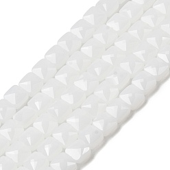 Белый Стеклянные бусины, имитация нефрита , квадратный, граненые, белые, 5.5~6x6x4~4.5 мм, отверстие : 1 мм, около 100 шт / нитка, 22.44~22.56 (57~57.3 см)