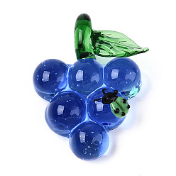 Васильковый Подвески лэмпворк ручной работы, виноград и божья коровка, васильковый, 42~44x32~35x14~16.5 мм, отверстие : 7~8x6~7 мм