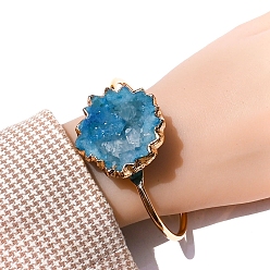 Темно-Голубой Браслеты-манжеты из необработанного кварца с натуральными окрашенными друзами, неправильный самородок, глубокое синее небо, внутренний диаметр: 2-1/2 дюйм (6.5 см)