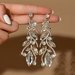 Кристалл Серьги-гвоздики из сплава и хрустальных стразов, золотые, лошадиный глаз , кристалл, 96x32 мм