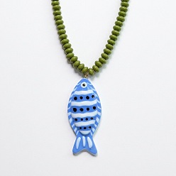 Gris Oliva Collares de cuentas redondas con colgante de pez azul de resina para playa de verano para mujer, verde oliva, 23.62 pulgada (60 cm)