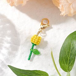 Желтый День матери гвоздики стеклянные бусины и акриловые украшения для подвешивания, с 304 из нержавеющей стали Lobster Claw застежками, желтые, 45.5 мм