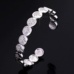 Platino Brazaletes de brazalete de circonita cúbica transparente con micro pavé de latón, disco con cocotero, Platino, diámetro interior: 2.36 pulgada (6 cm)
