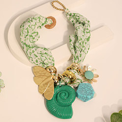 Зеленый Шарф-ожерелье из богемского сплава с подвеской в виде бабочки, цветка из смоляной ракушки и пластика CCB для женщин, золотые, зелёные, 18.90 дюйм (48 см)