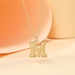 Letter M Ожерелья с подвесками в виде инициалов из сплава, золотые, Буква М, 18.31 дюйм (46.5 см)