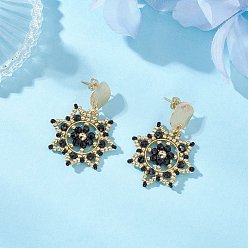 Черный Серьги-гвоздики с цветком из стеклянных бусин ручной работы, с натуральной черной шпинелью, с фурнитурой латунной для серег, золотые, чёрные, 34x28 мм