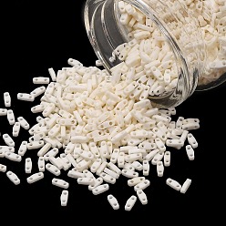 (QTL2021) Matte Opaque Cream Миюки четверть бусины тила, японский бисер, 2-луночное, (qtl2021) матовый непрозрачный крем, 5x1.2x1.9 мм, отверстие : 0.8 мм, Около 2400 шт / 50 г