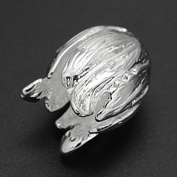 Серебро Экологичное вакуумное покрытие PVD и долговечные латунные колпачки с покрытием, 3-лепестков цветка, без кадмия, без никеля и без свинца, серебряные, 22x16 мм, отверстие : 2 мм