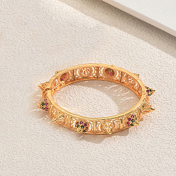 Золотой Браслеты из латуни в стиле хип-хоп с микропаве из кубических цирконий, заклепки браслеты для женщин, золотые, внутренний диаметр: 2-3/8 дюйм (6 см)