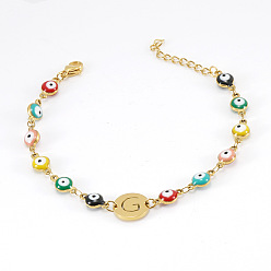 Letter G Красочные 304 браслеты из нержавеющей стали с плоскими круглыми звеньями и эмалью в виде «злого глаза», Браслеты с подвесками в виде букв для женщин, золотые, реальный 18 k позолоченный, Буква G, 6.69 дюйм (17 см)