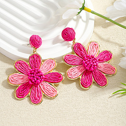 Светло-Вишневый Серьги-гвоздики из цветочного сплава из рафии, золотые, светло-вишневый, 74x55 мм