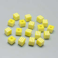 Желтый Непрозрачные полоски из смолы, кубические, желтые, 8x8x8 мм, отверстие : 2 мм