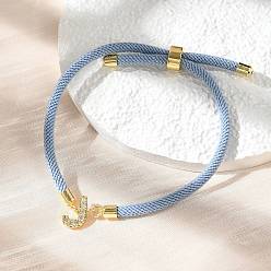 Letter J Регулируемые браслеты из нейлона, латунные микропаве кубические цирконии буквы подвески ювелирные изделия для женщин мужчин, стойки покрытие, долговечный, буква J, 1/8 дюйм (0.3 см), внутренний диаметр: 2-5/8 дюйм (6.6 см)