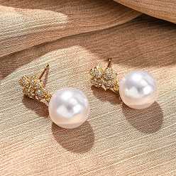 Настоящее золото 18K Серьги-гвоздики с цирконом из латуни, с ABS имитации жемчуга, Четыре листа клевера, без кадмия и без свинца, долговечный, стойки покрытие, реальный 18 k позолоченный, 25x11.5 мм