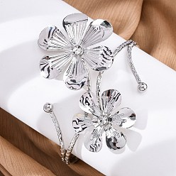 Платина Браслеты-манжеты из цветочного сплава для девушек и женщин, со стразами, платина, внутренний диаметр: 3-1/4 дюйм (8.15 см)