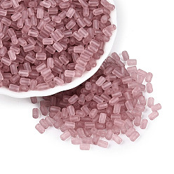 Rouge Indien Perles de rocaille en verre transparent dépoli fgb, colonne, trou rond, teint et cœur, rouge indien, 5~6.5x3~4mm, Trou: 0.7~0.9mm, environ 4500 pcs / livre