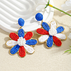 Королевский синий Серьги-гвоздики из цветочного сплава из рафии, золотые, королевский синий, 74x55 мм