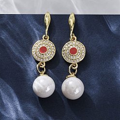 Настоящее золото 18K Серьги-подвески из латуни с прозрачным кубическим цирконием и прозрачным паве, с ABS имитации жемчуга, стойки покрытие, долговечный, без свинца и без кадмия, плоско-круглые, реальный 18 k позолоченный, 47x10.5 мм